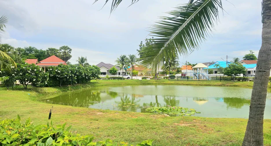 Villa en venta de 3 habitaciones en Cha Am, Phetchaburi