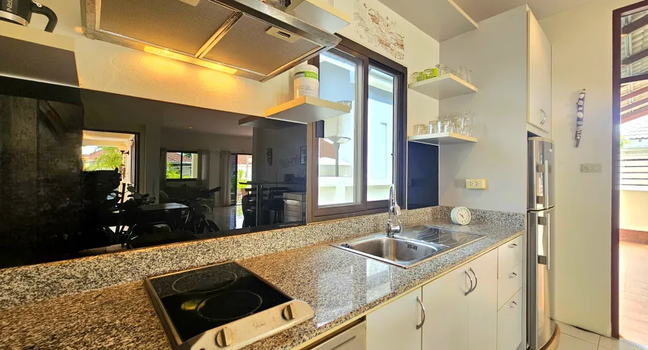 Villa en venta de 3 habitaciones en Cha Am, Phetchaburi