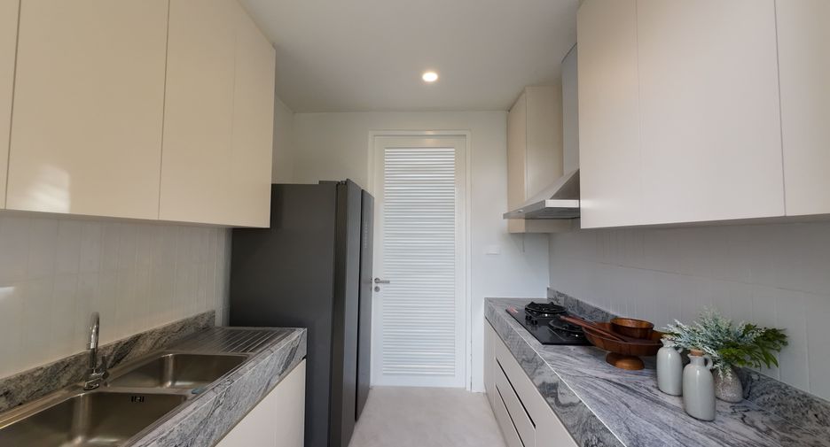 For sale 5 bedrooms villa in Cha Am, Phetchaburi