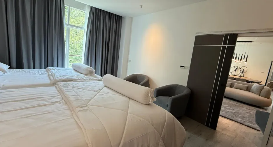 For sale 3 bedrooms condo in Kathu, Phuket