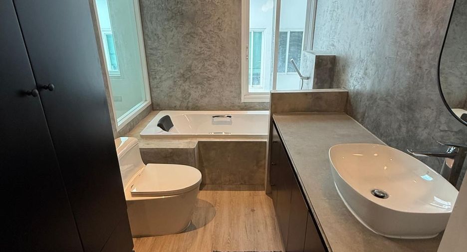 À vendre 3 chambres condo à Kathu, Phuket