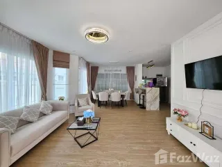 For rent 3 bedrooms house in Mueang Phuket, Phuket