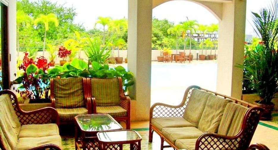 For rent 1 bed condo in Bang Lamung, Chonburi