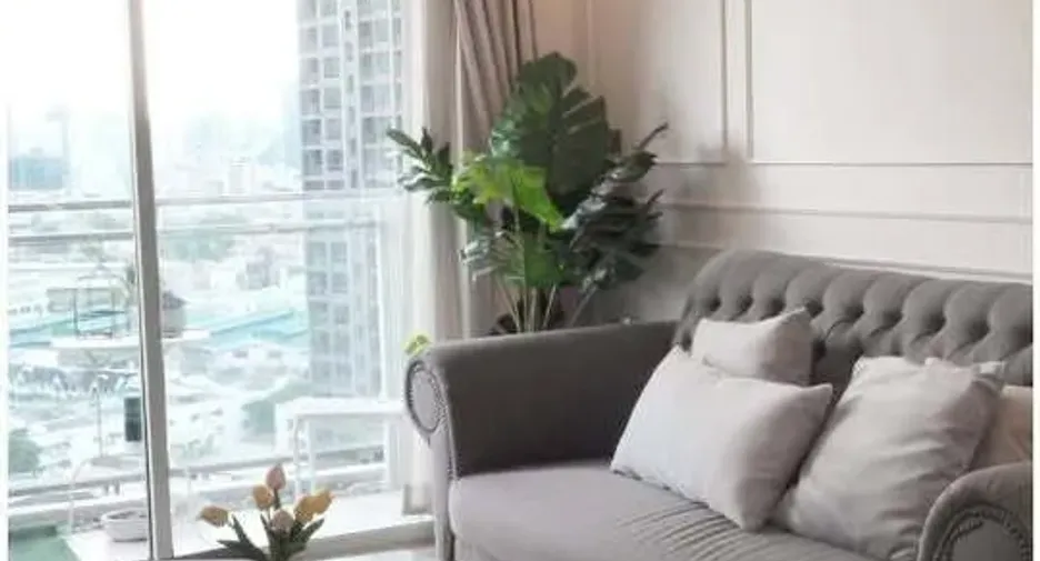 Wohnung zum Kauf und zur Miete mit 3 Zimmer in Khlong Toei, Bangkok
