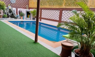 For rent 4 bedrooms villa in Bang Lamung, Chonburi