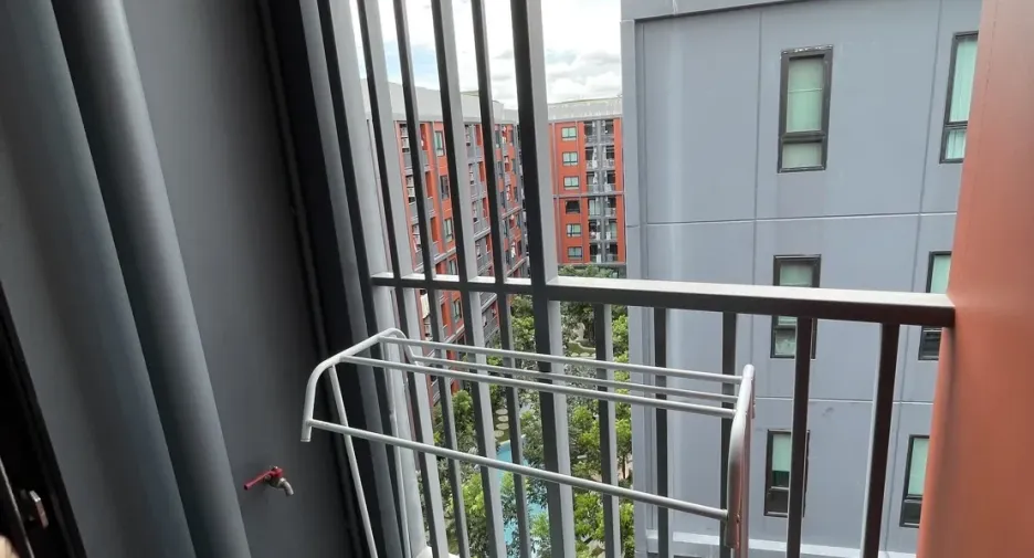 For sale studio condo in Bang Kapi, Bangkok