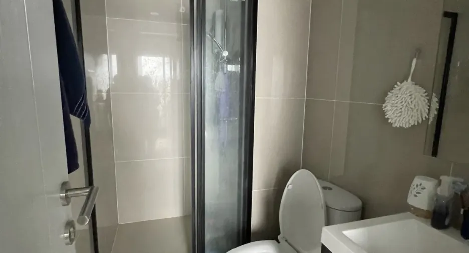For sale studio condo in Bang Kapi, Bangkok