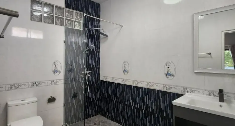 À vendre 3 chambres villa à Sattahip, Chonburi