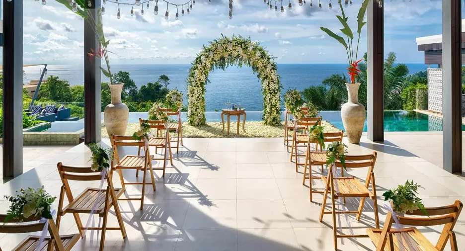 Villa zum Kauf mit 6 Zimmer in Kathu, Phuket