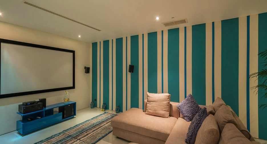 Villa zum Kauf mit 6 Zimmer in Kathu, Phuket