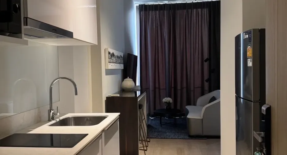 For sale 1 bed condo in Bang Rak, Bangkok