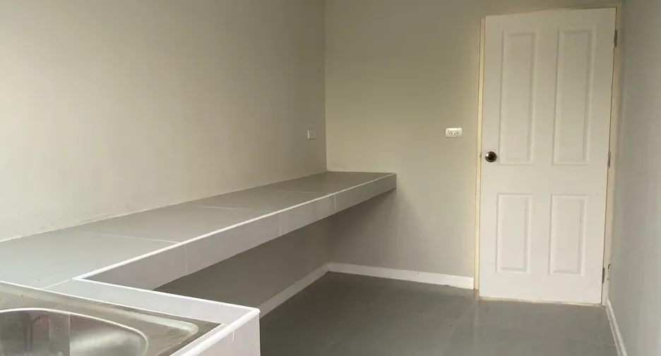 For sale 2 ベッドルーム house in Mueang Surin, Surin
