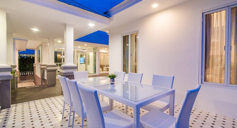 For rent 3 bedrooms villa in Hua Hin, Prachuap Khiri Khan
