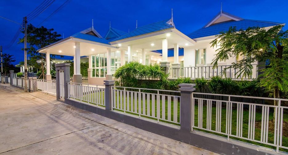For rent 3 bedrooms villa in Hua Hin, Prachuap Khiri Khan