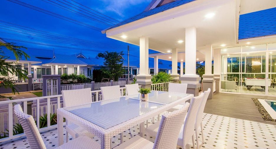 For rent 3 bedrooms villa in Hua Hin, Prachuap Khiri Khan