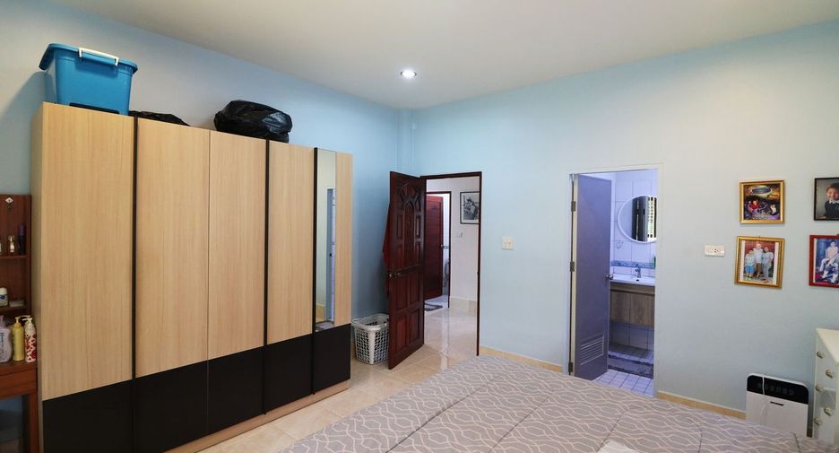 For sale 3 bedrooms house in Sawang Daen Din, Sakon Nakhon