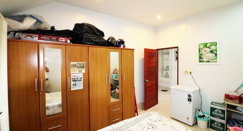 For sale 3 bedrooms house in Sawang Daen Din, Sakon Nakhon