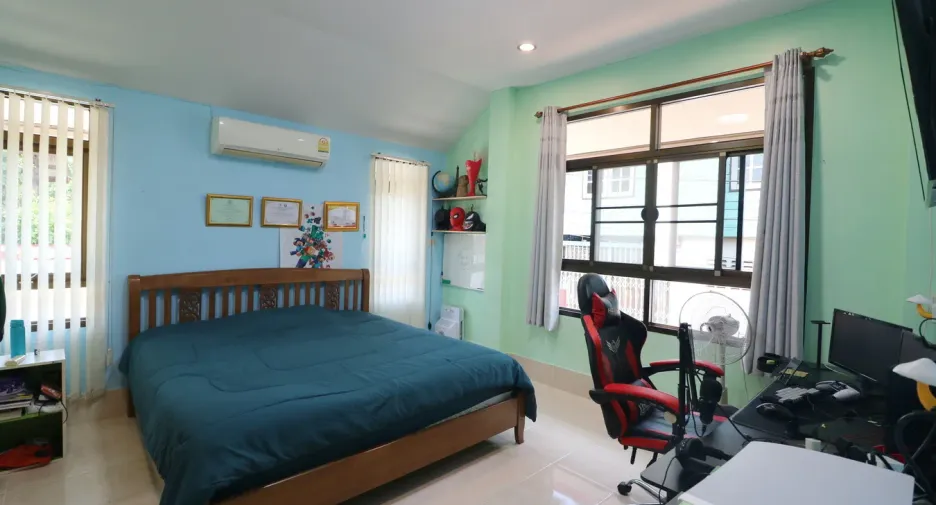 For sale 3 bedrooms house in Sawang Daen Din, Sakon Nakhon