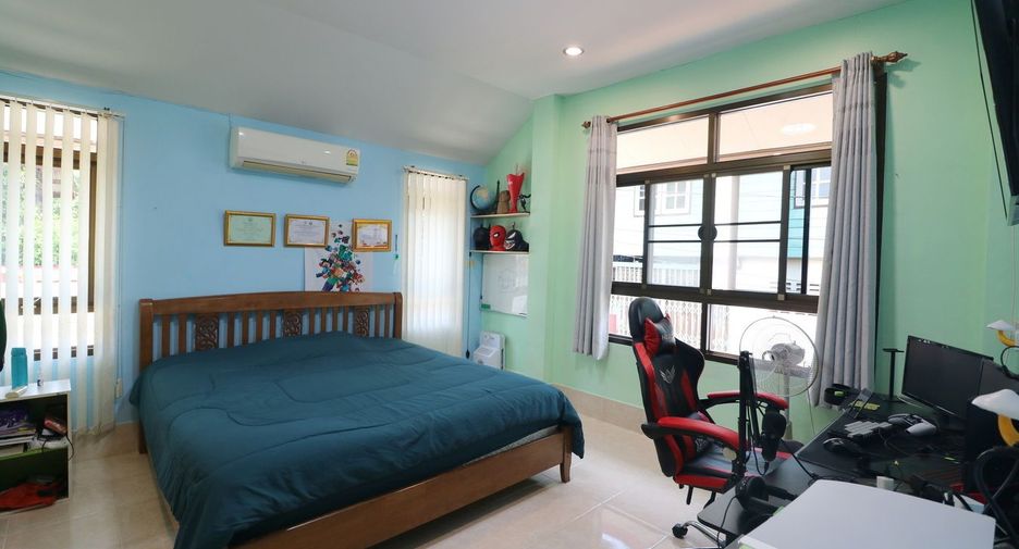 出售 3 卧室 独立屋 在 Sawang Daen Din, Sakon Nakhon