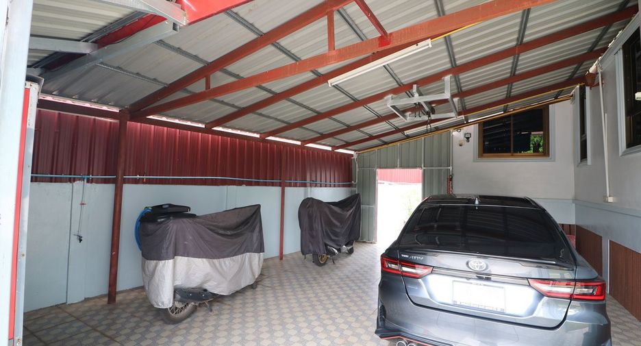 For sale 3 bedrooms house in Sawang Daen Din, Sakon Nakhon
