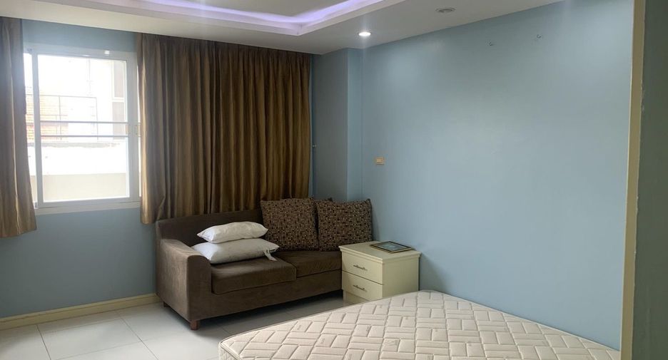 For rent 2 bedrooms condo in Bang Lamung, Chonburi