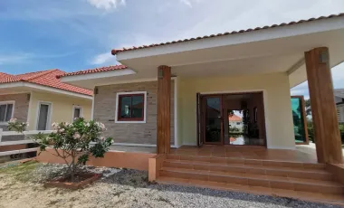 À vendre et à louer 2 chambres maison à Pran Buri, Prachuap Khiri Khan