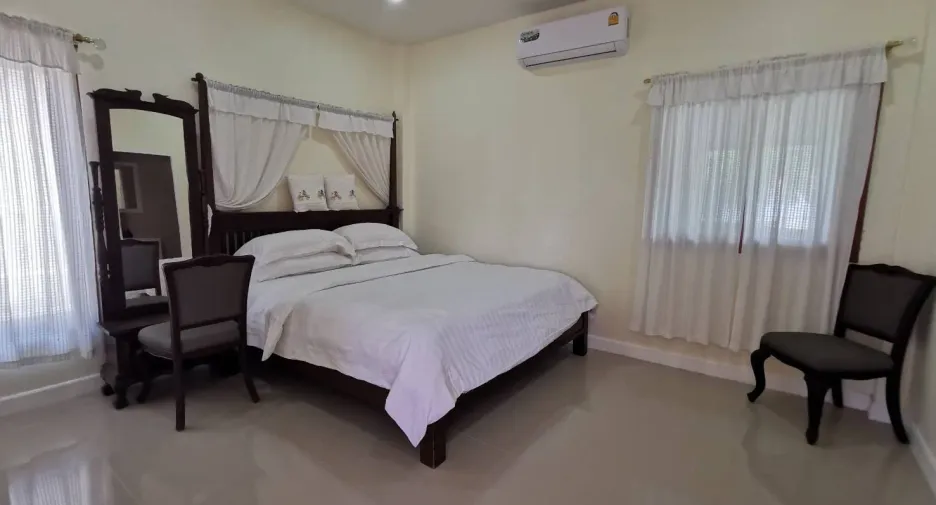 For sale and for rent 2 bedrooms house in Pran Buri, Prachuap Khiri Khan