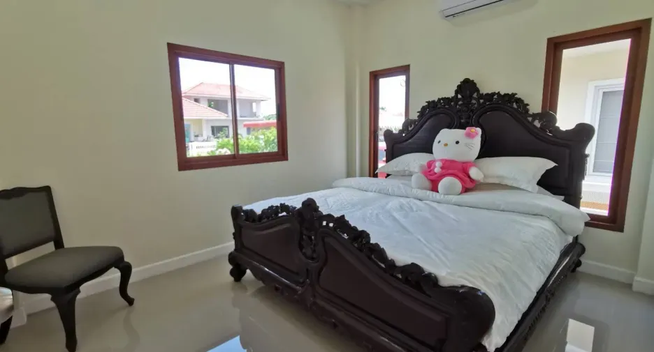 For sale and for rent 2 bedrooms house in Pran Buri, Prachuap Khiri Khan