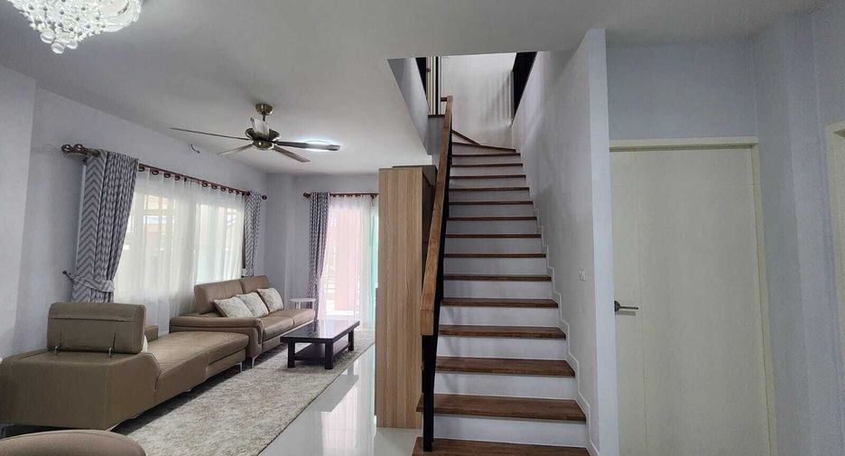 For rent 3 bedrooms townhouse in Kathu, Phuket