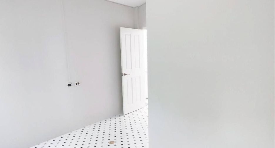 Продажа 3 спальни дом в Лат Крабанг, Бангкок