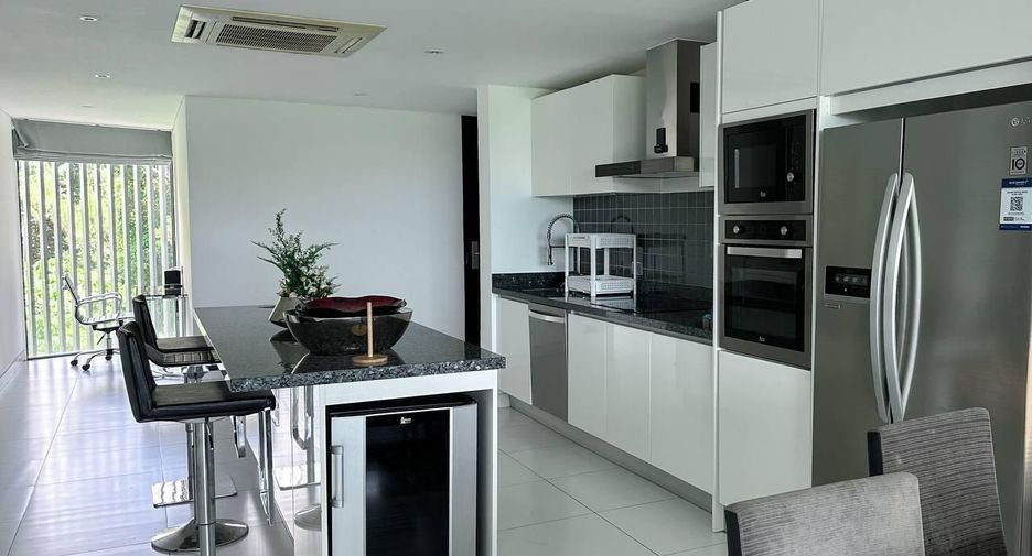 For sale 3 bedrooms condo in Kathu, Phuket