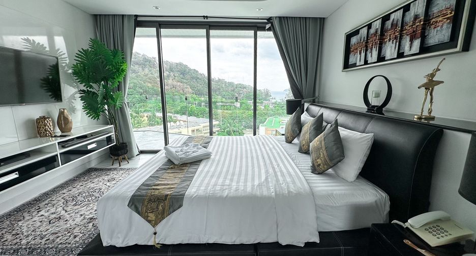 For sale 3 bedrooms condo in Kathu, Phuket