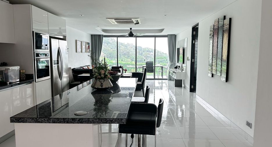 For sale 3 bedrooms condo in Kathu, Phuket