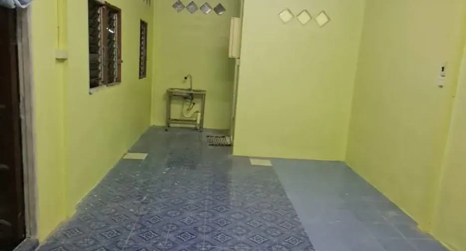 À louer 2 chambres maison à Bang Nam Priao, Chachoengsao