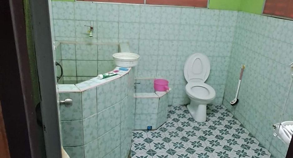 À louer 2 chambres maison à Bang Nam Priao, Chachoengsao