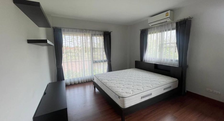 For sale 3 bedrooms house in Mueang Chiang Mai, Chiang Mai
