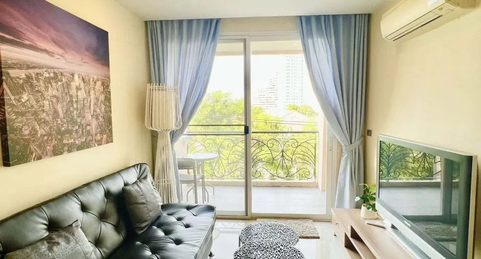 For rent 1 bed condo in Bang Lamung, Chonburi