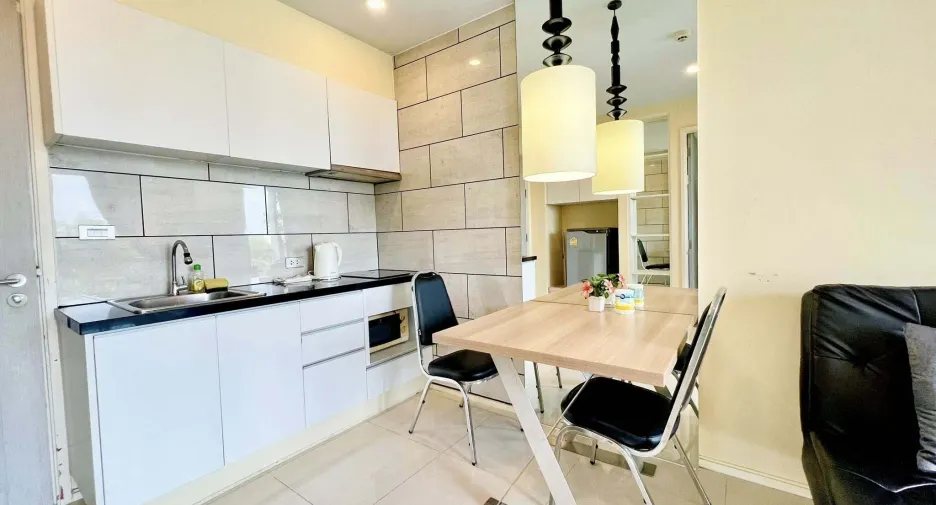 For rent 1 bed condo in Bang Lamung, Chonburi