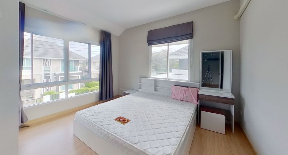 For sale 4 bedrooms house in San Sai, Chiang Mai