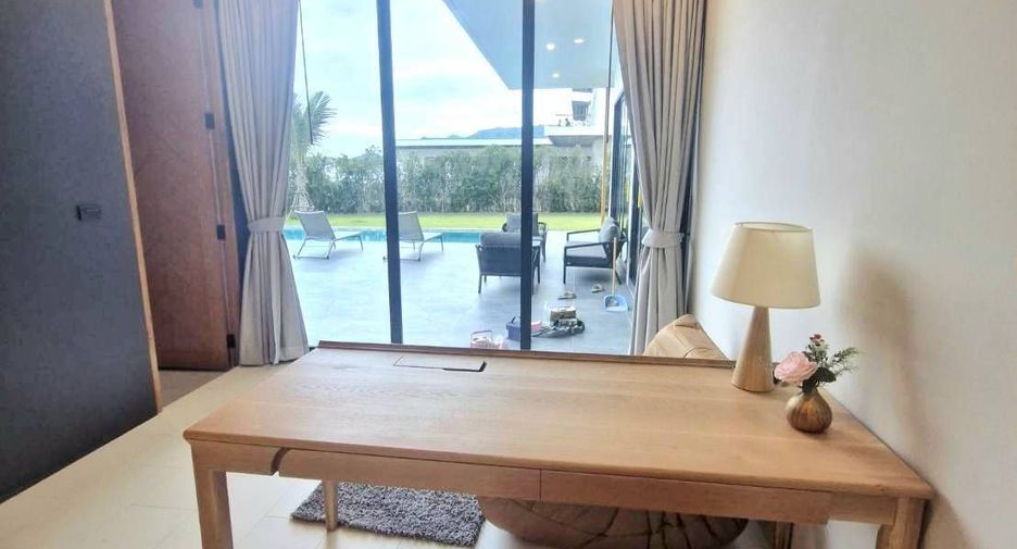 For sale 5 bedrooms villa in Hua Hin, Prachuap Khiri Khan