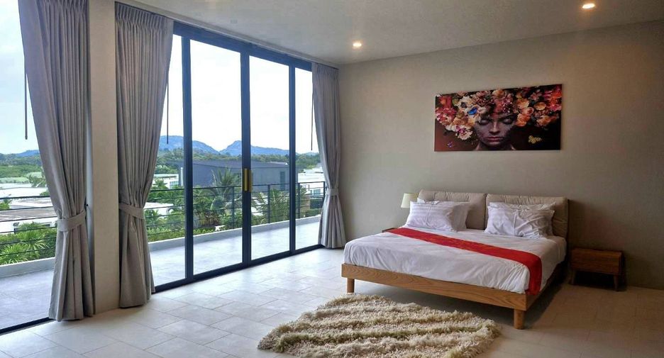 For sale 5 bedrooms villa in Hua Hin, Prachuap Khiri Khan