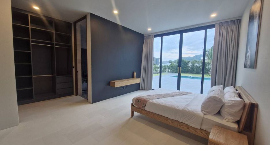 For sale 5 bedrooms villa in Hua Hin, Prachuap Khiri Khan