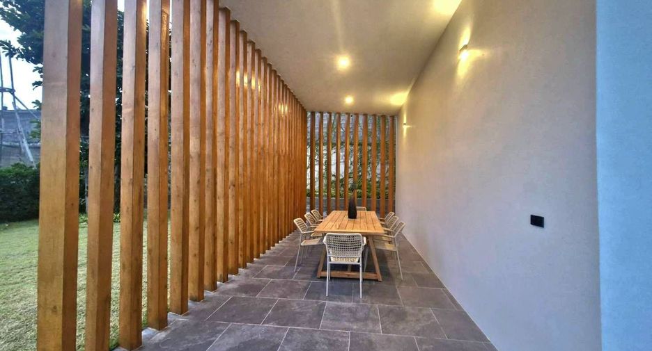 For sale 5 bedrooms villa in Hua Hin, Prachuap Khiri Khan