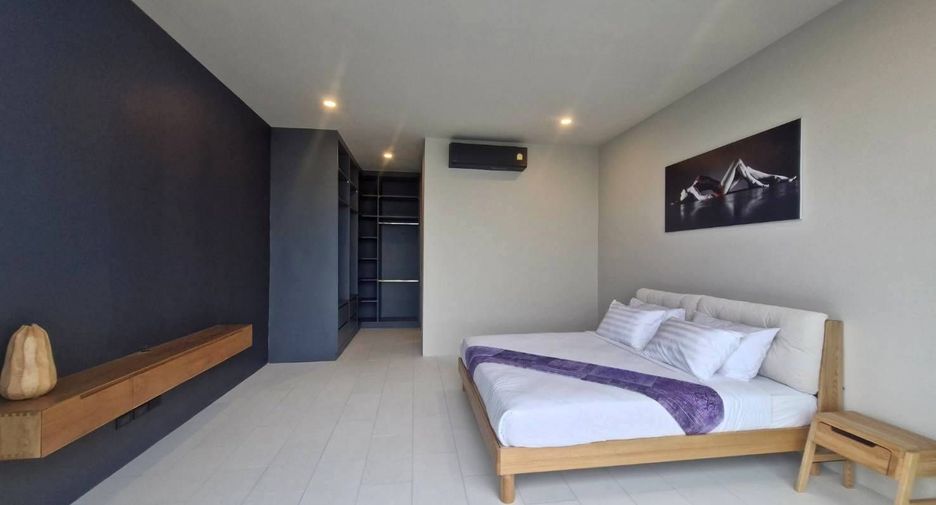 For sale 5 bedrooms villa in Hua Hin, Prachuap Khiri Khan