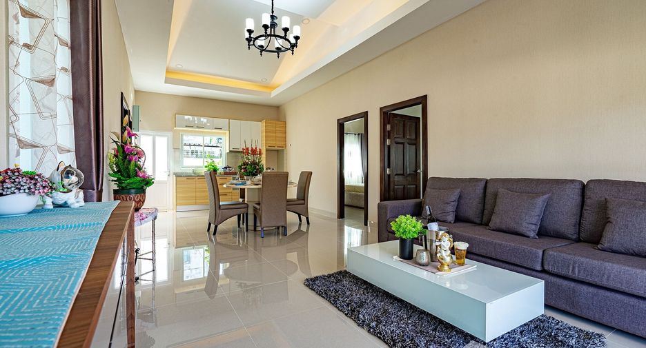 出租 3 卧室 独立屋 在 Bang Lamung, Chon Buri