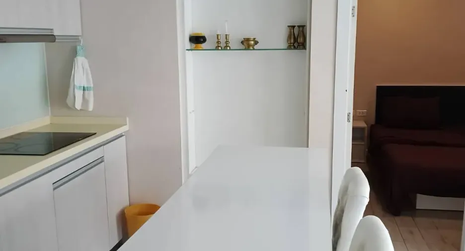 For rent 2 bedrooms condo in Bang Lamung, Chonburi