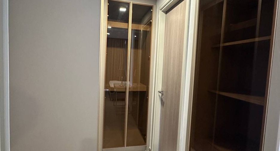 For sale and for rent 2 bedrooms condo in Huai Khwang, Bangkok