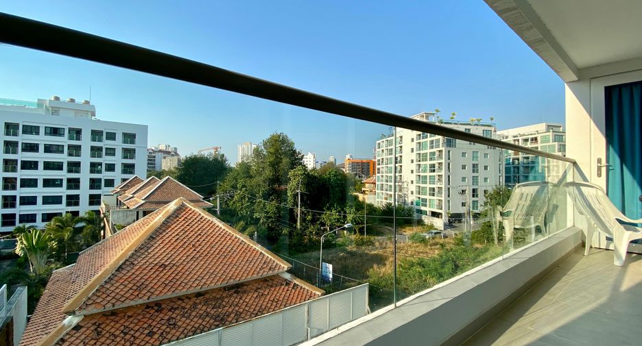 For rent 2 bedrooms condo in Bang Lamung, Chonburi
