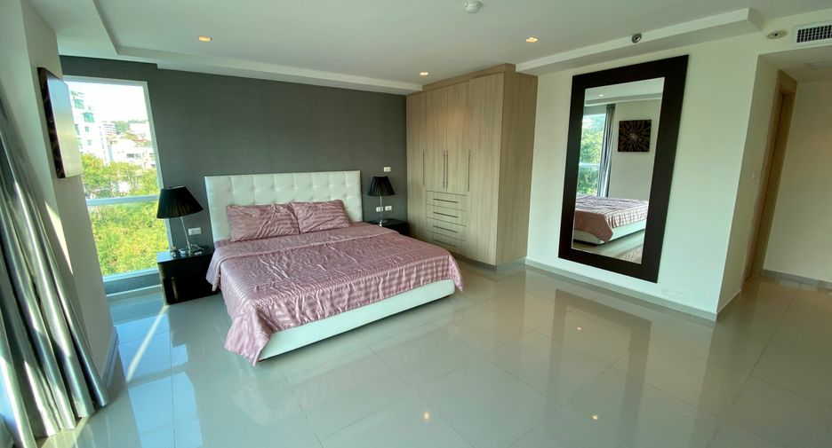 For rent 2 bedrooms condo in Bang Lamung, Chonburi