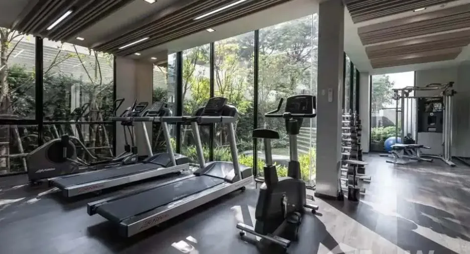 For sale 2 bedrooms condo in Mueang Samut Prakan, Samut Prakan